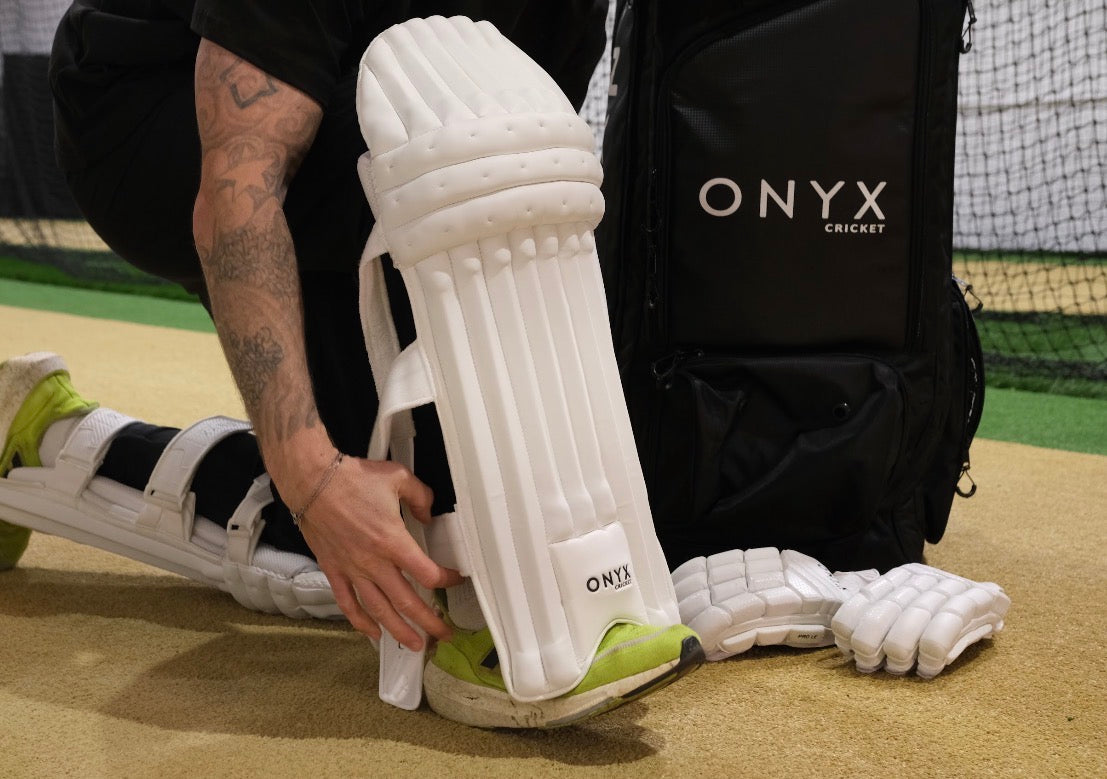 2026 Pro LE Batting Pads